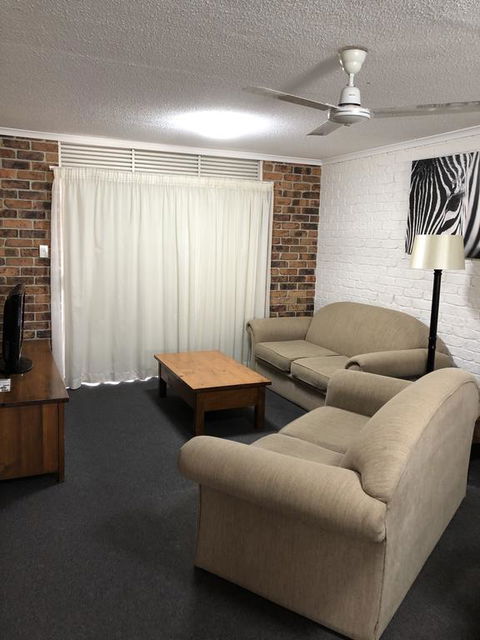 Toowong Villas - Melbourne Tourism 1