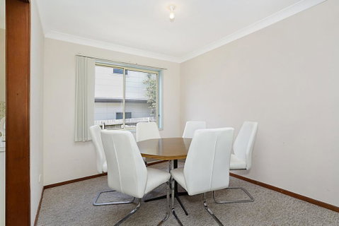 Toowoon Bay Townhouse, Unit 6 - Melbourne Tourism 2