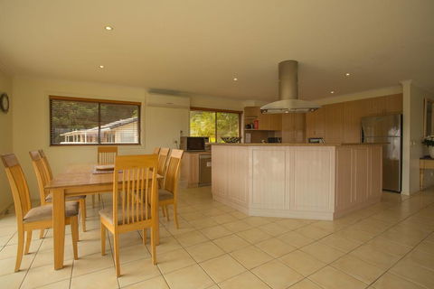 Top Views On Lakewood - Melbourne Tourism 3