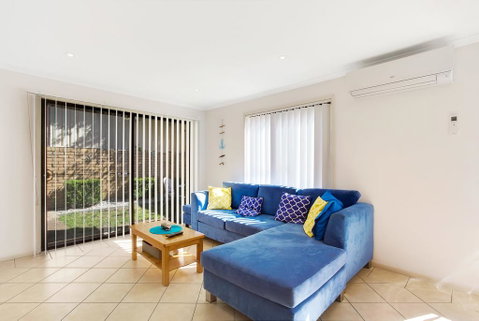 Townhouse In The Heart Of Port Stephens - Melbourne Tourism 1