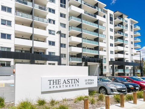 Tranquil, Relaxing Forrest Style Apartment - Braddon CBD - Melbourne Tourism 2