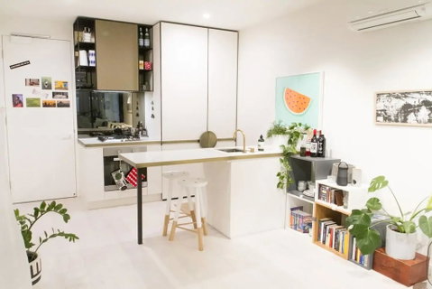 Trendy 1 Bedroom Apartment In The Heart Of Collingwood - Melbourne Tourism 1