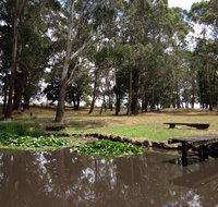 Trentham East Country Retreat - Melbourne Tourism