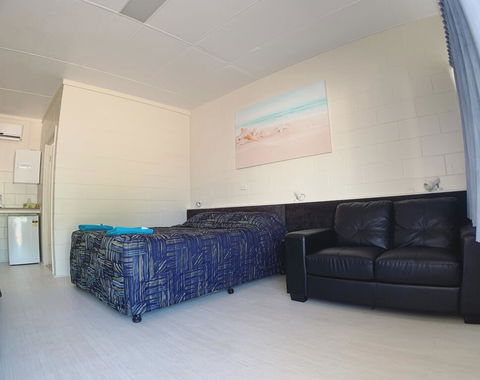 Tropical City Motor Inn - Melbourne Tourism 2