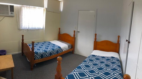 Turn-in Motel - Melbourne Tourism 1