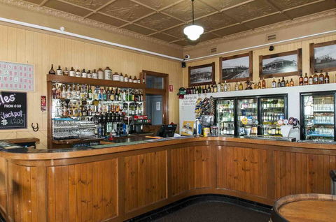 Ulmarra Hotel - Melbourne Tourism 2
