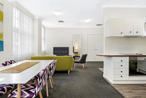 ULTIQA Rothbury Hotel - Melbourne Tourism 1