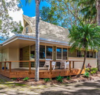 Ultiqa Village Resort - Melbourne Tourism