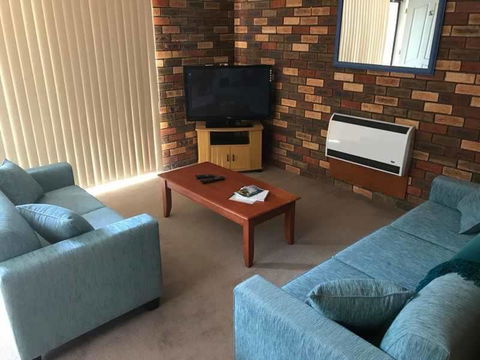 Unit 2 @ Beach Haven - Melbourne Tourism 1