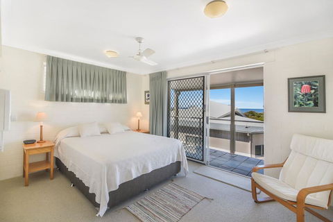 Unit 3 At 4 Pelican Street, Peregian Beach, Noosa Shire - Melbourne Tourism 3