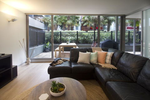 Urban Sea Drift - Pets, Pool, Gym, Parking, Beach 250m - Melbourne Tourism 0