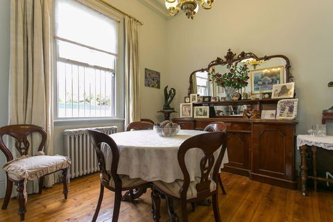 VIGNACOURT MANSION RICHMOND HILL - Melbourne Tourism 1