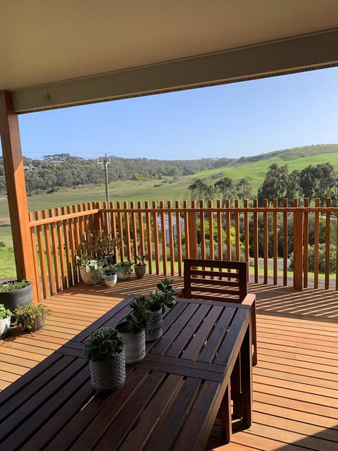 Villa 1 - Melbourne Tourism 1