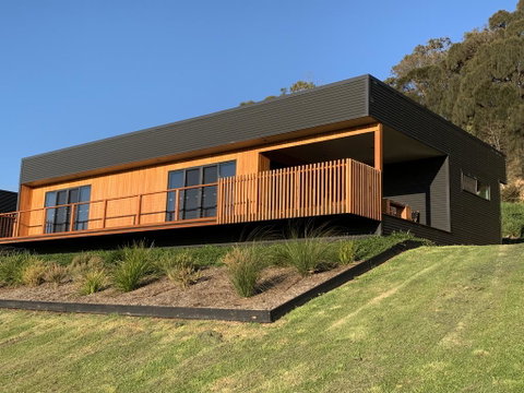 Villa 1 - Melbourne Tourism 3