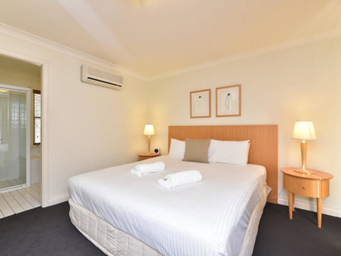 Villa Executive 2br Ferre Resort Condo Located Within Cypress Lakes Resort (nothing Is More Central) - Melbourne Tourism 1