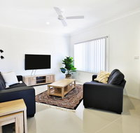Villa Mare  Culburra - 4 Mins to Beach - Melbourne Tourism
