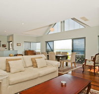 Villa Mer - stylish waterfront accommodation - Melbourne Tourism