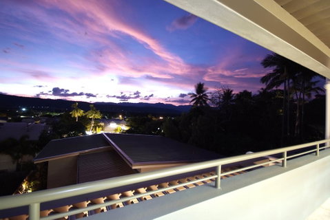 Villa One On Murphy - Luxury Holiday Villa - Melbourne Tourism 1
