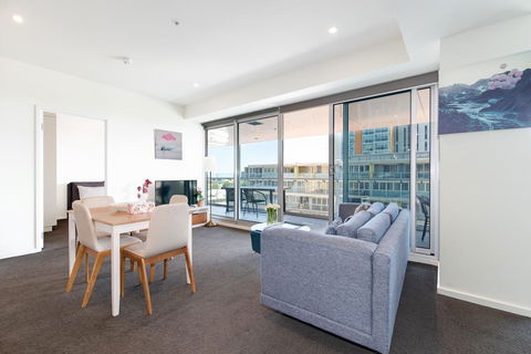 Vision On Morphett Adelaide Central - Melbourne Tourism 1