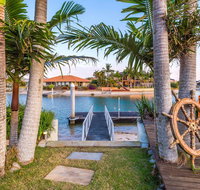 Vista del Mare - 81 Witonga Drive Yamba Family home on water. - Melbourne Tourism