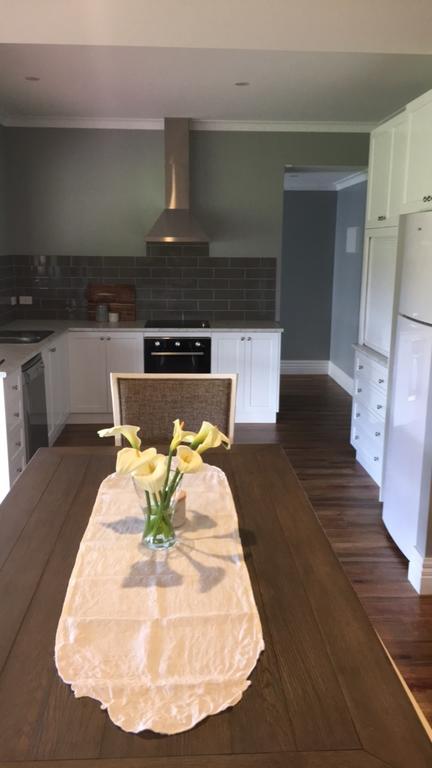 Walnut Tree Cottages - Melbourne Tourism 2