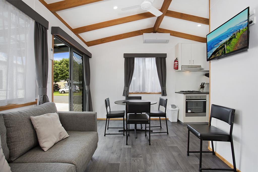 Warrnambool VIC Melbourne Tourism