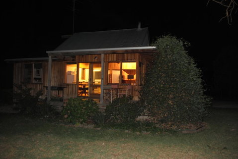 Bluegum Ridge Cottages - Melbourne Tourism 24