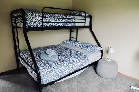 Red Ceder Cottage - Great Ocean Road - Port Campbell - Melbourne Tourism 6