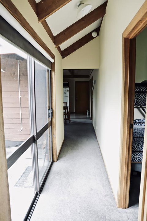 Red Ceder Cottage - Great Ocean Road - Port Campbell - Melbourne Tourism 20