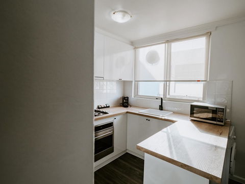 SoYa Apartment Hotel - Melbourne Tourism 25