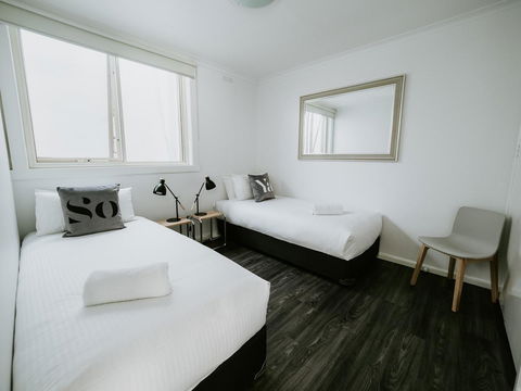 SoYa Apartment Hotel - Melbourne Tourism 20