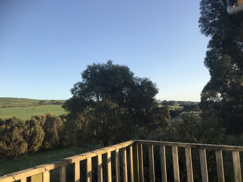 Hillâ€™s Creek Holiday Home - Melbourne Tourism 12