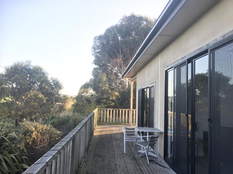 Hillâ€™s Creek Holiday Home - Melbourne Tourism 14