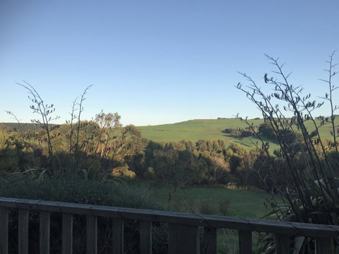 Hillâ€™s Creek Holiday Home - Melbourne Tourism 16