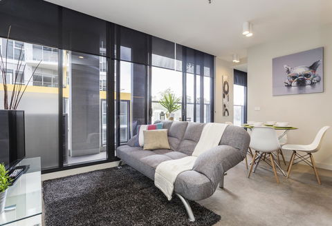 Complete Host 50 Claremont St Apartments - Melbourne Tourism 11