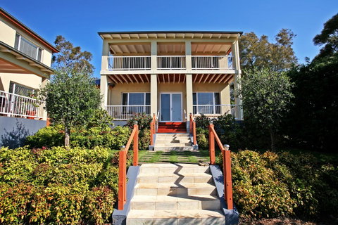Waybourne- Vineyard And Winery - Melbourne Tourism 14