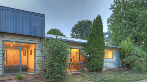 Aspens Springs Farmstay - Melbourne Tourism 5