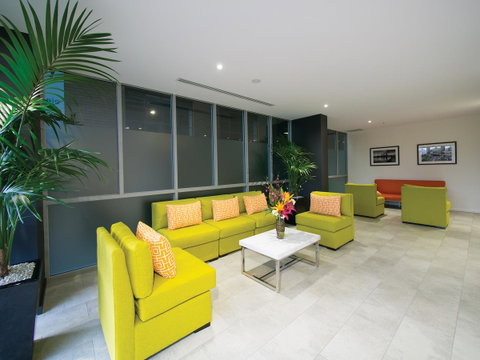 Oaks Melbourne South Yarra Suites - Melbourne Tourism 5