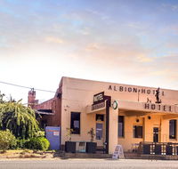 Albion Hotel and Motel Castlemaine - Melbourne Tourism
