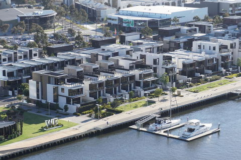 Auzzie Apartments Docklands, Melbourne - Melbourne Tourism 23
