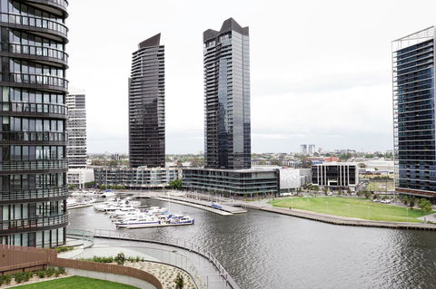 Auzzie Apartments Docklands, Melbourne - Melbourne Tourism 19