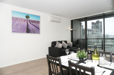 Auzzie Apartments Docklands, Melbourne - Melbourne Tourism 36