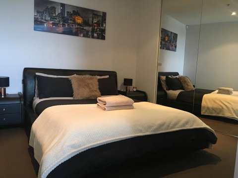 Society Accommodation - Melbourne Tourism 2