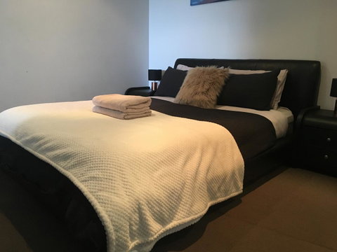 Society Accommodation - Melbourne Tourism 3