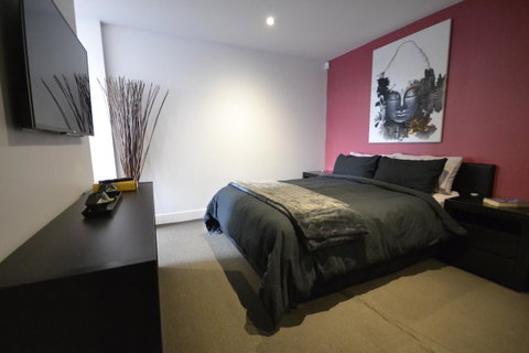 Society Accommodation - Melbourne Tourism 6