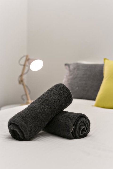 Complete Host Leopold Apartments - Melbourne Tourism 16