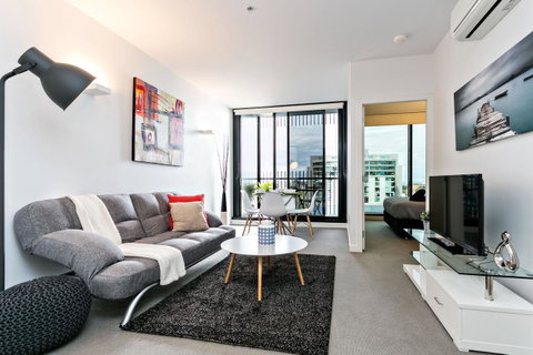 Complete Host Leopold Apartments - Melbourne Tourism 26