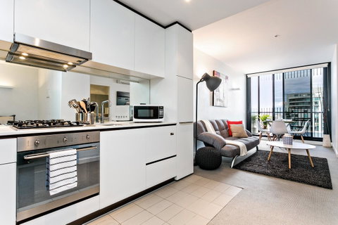 Complete Host Leopold Apartments - Melbourne Tourism 25