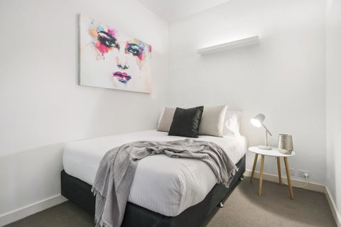 Complete Host Leopold Apartments - Melbourne Tourism 11