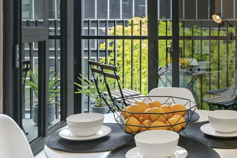 Complete Host Leopold Apartments - Melbourne Tourism 5